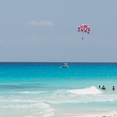 Ocean Dream Cancun By Guruhotel Esterno foto