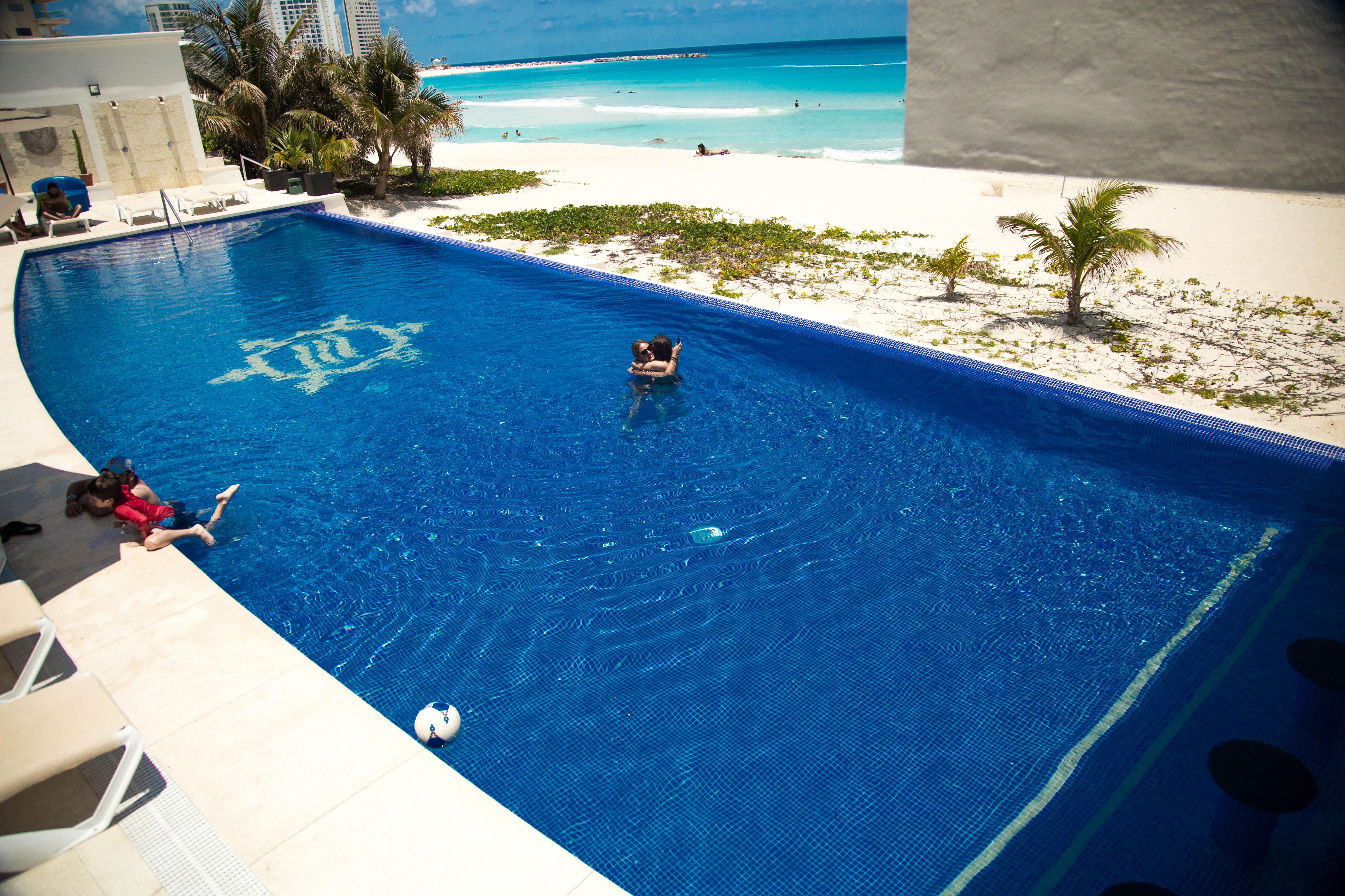 Ocean Dream Cancun By Guruhotel Esterno foto